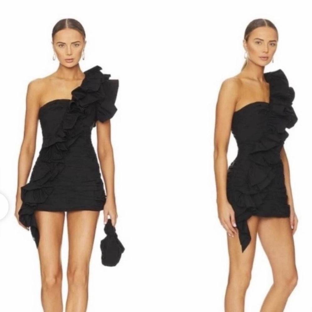 CeliaB Black One-Shoulder Dress